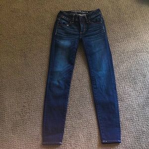 American eagle low rise skinny jeans